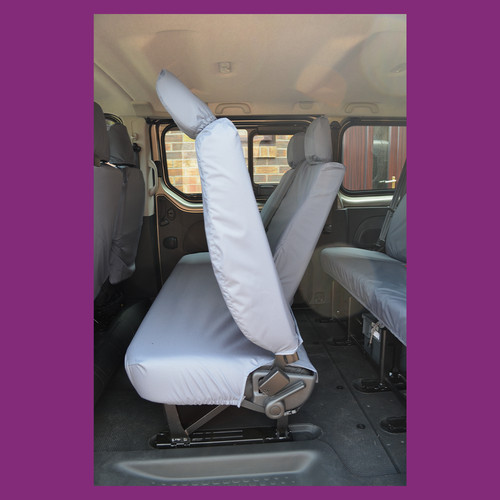Vauxhall vivaro minibus 19 - vauxhall,